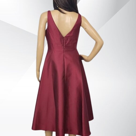 2/$50 Alfred Sung Burgundy V-Neck Sateen Cocktail Dress Size 4 – Elegant - Picture 4 of 9